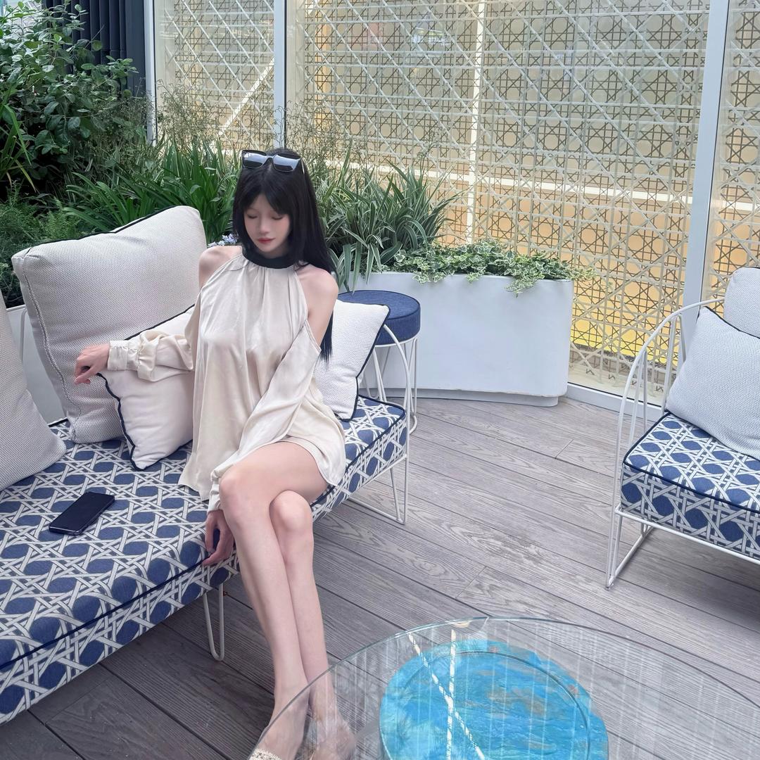 X9