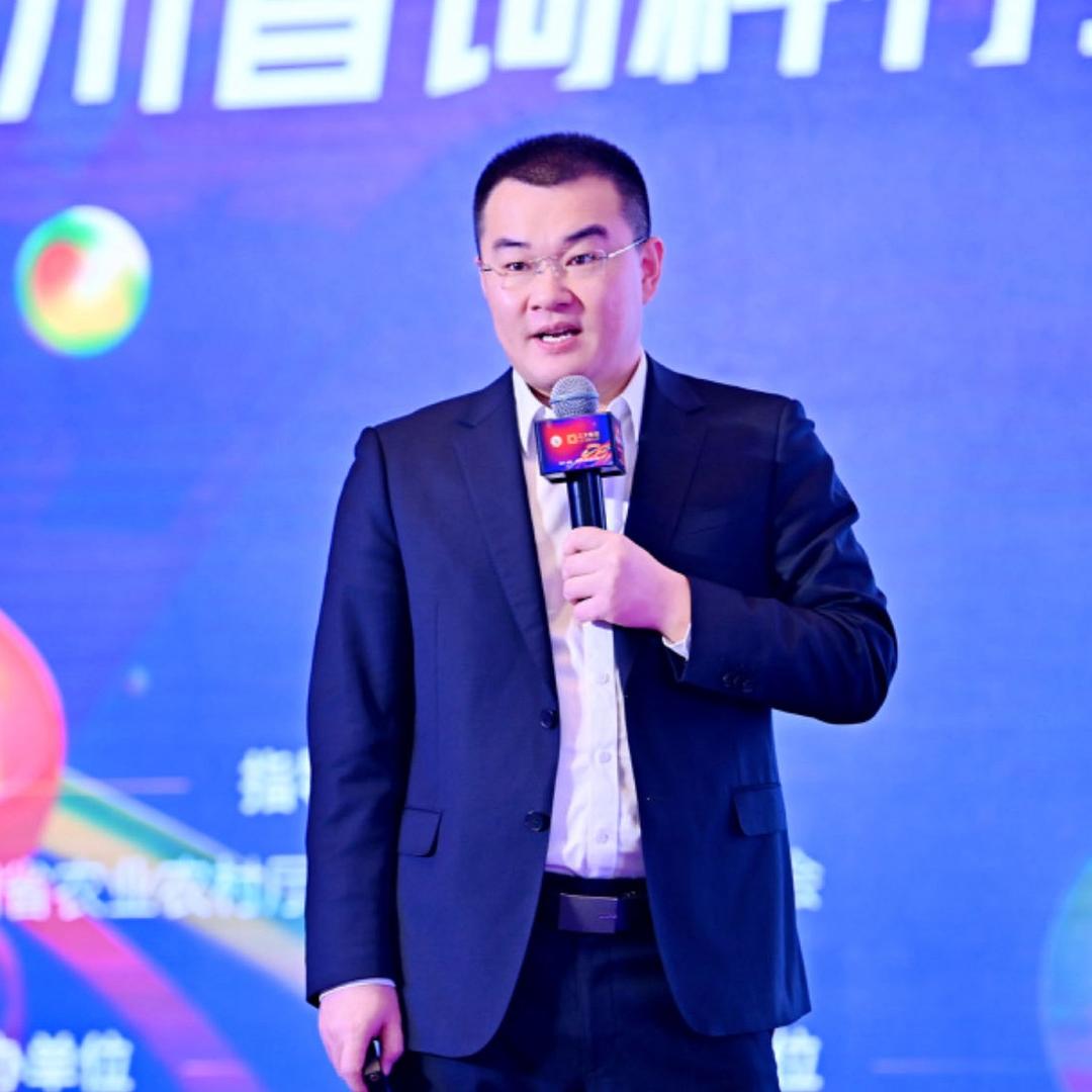 郜铖说股权