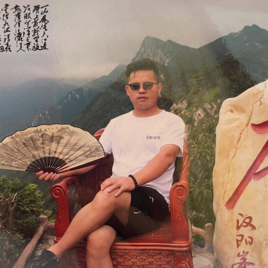 外墙仿石漆《香蕉哥》