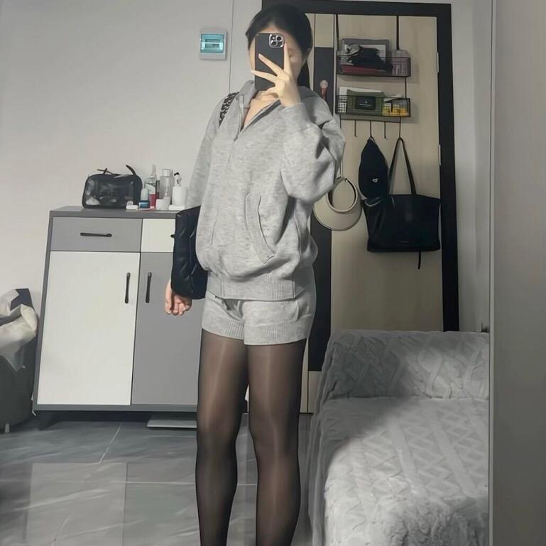 茜茜