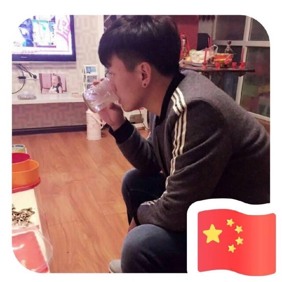 小李精品二手车。