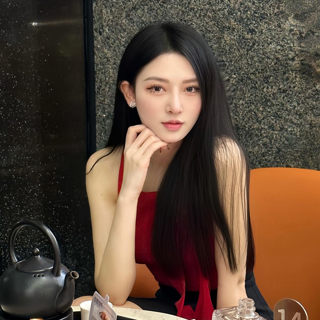 妮妮.