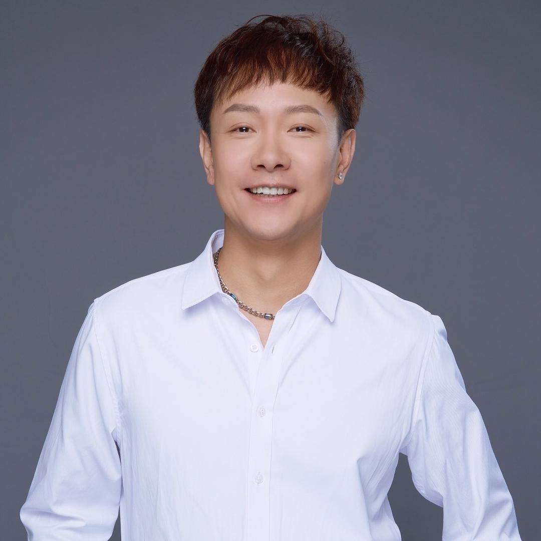 演员🎬李彦奎