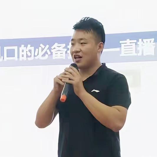 领航传媒（来领航 放光芒）
