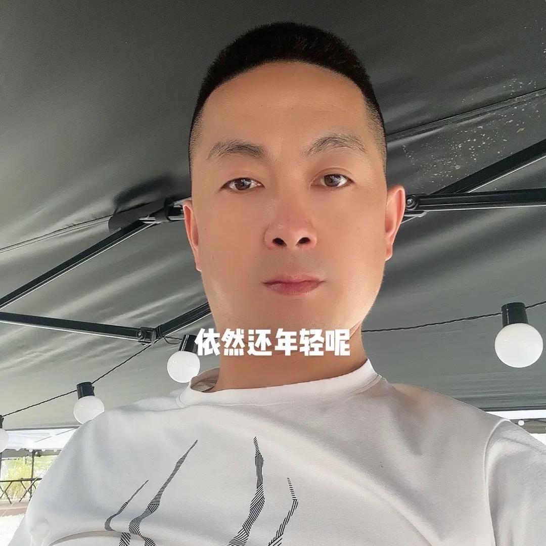 宫廷钵钵鸡……延百8楼