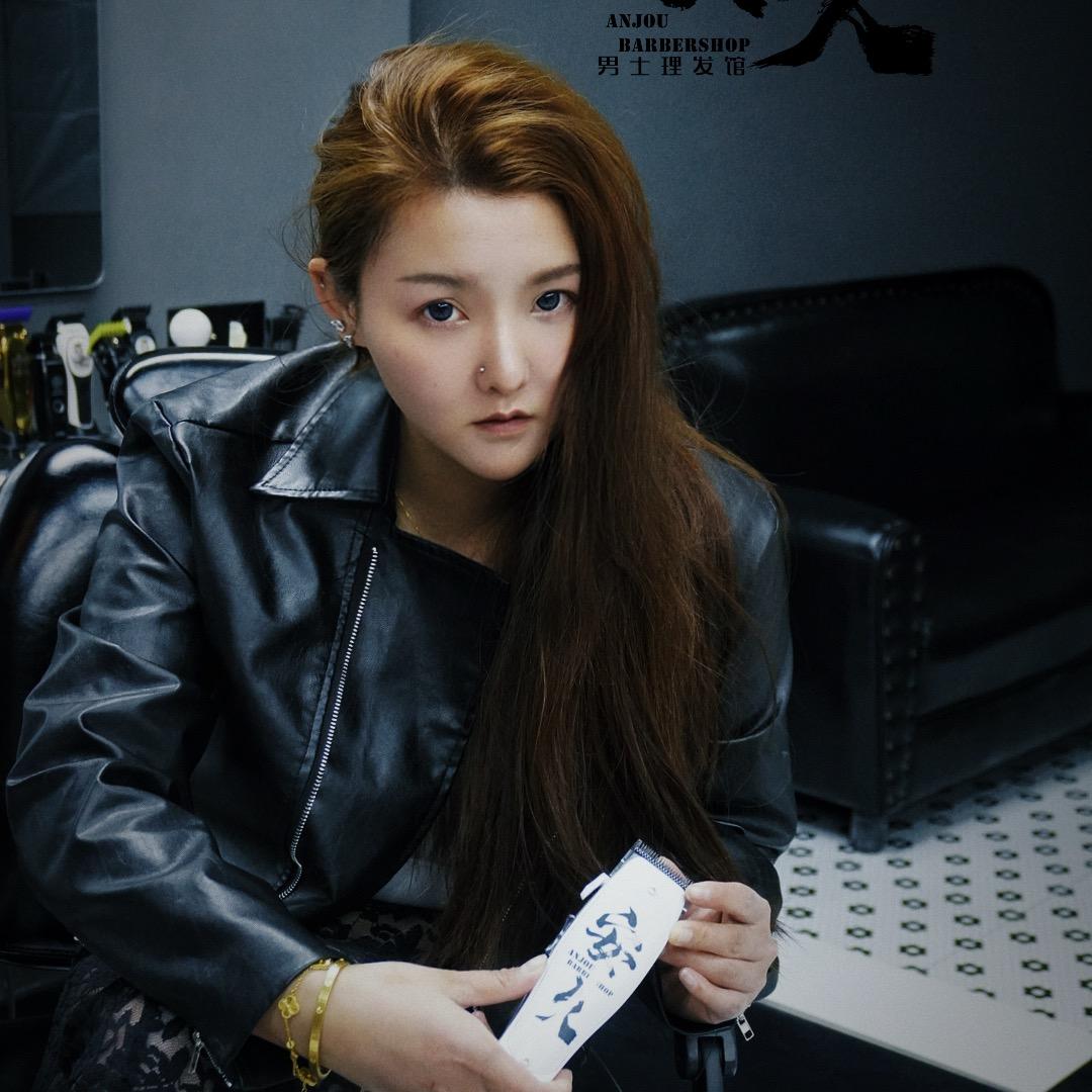 溧阳安久男士理发馆barbershop