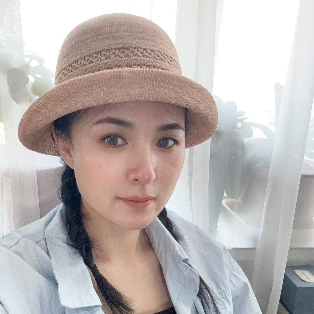 娟子爱喝茶