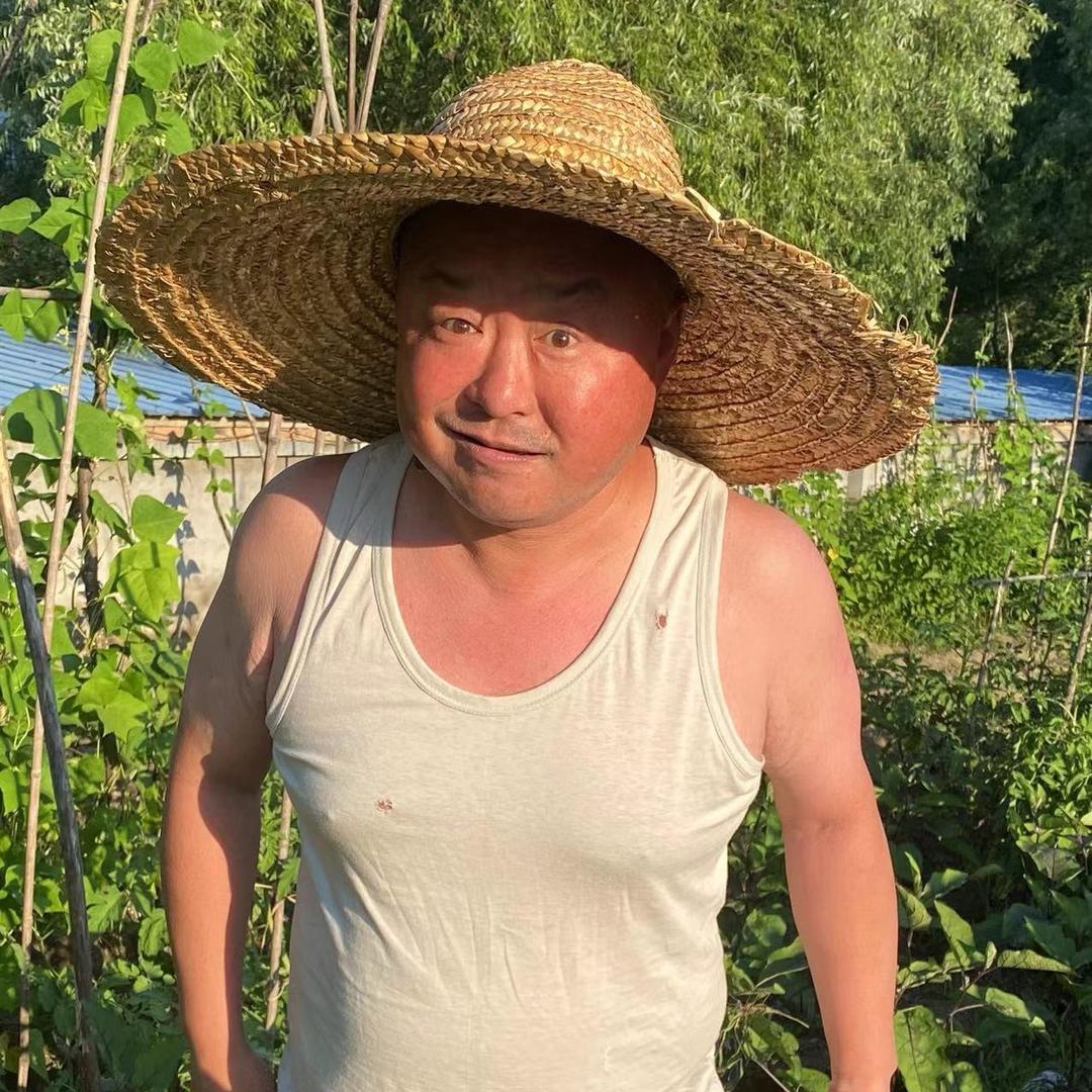 傻强爱爬坡