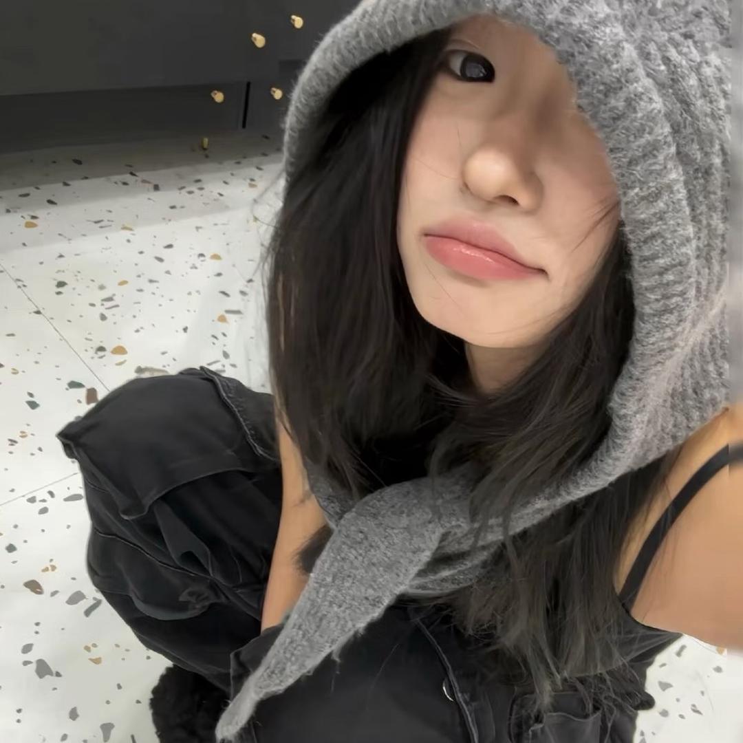 Dan丹.