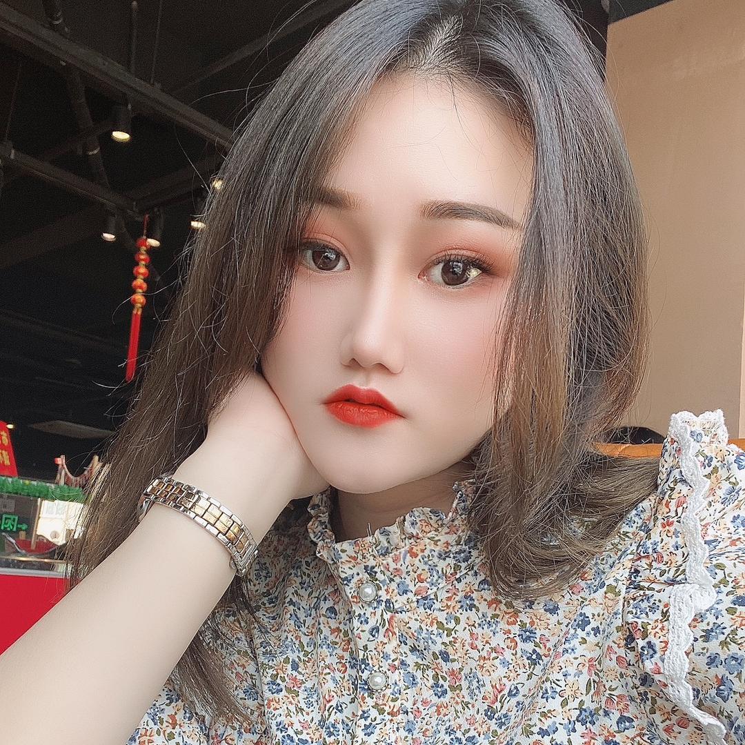 月光色的女孩