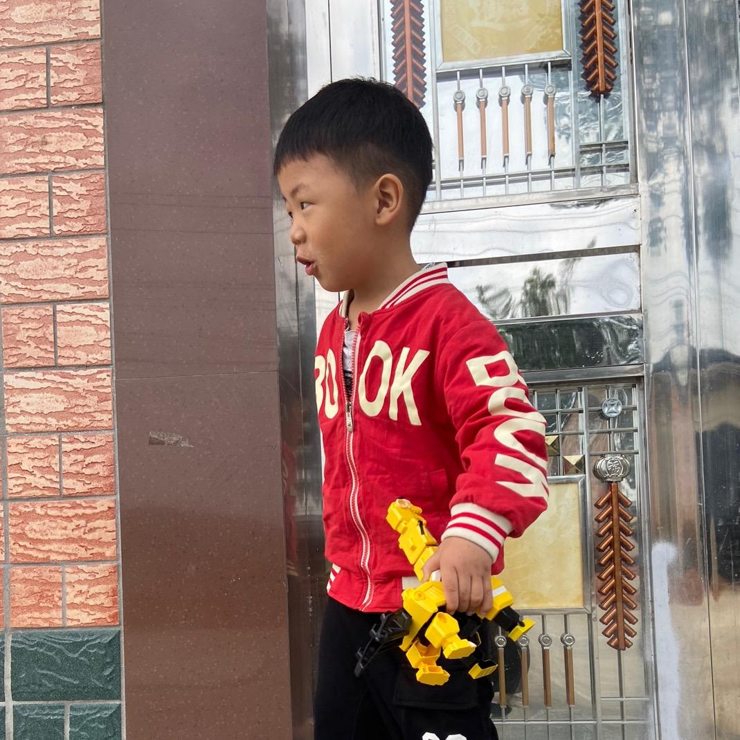 钢材小哥