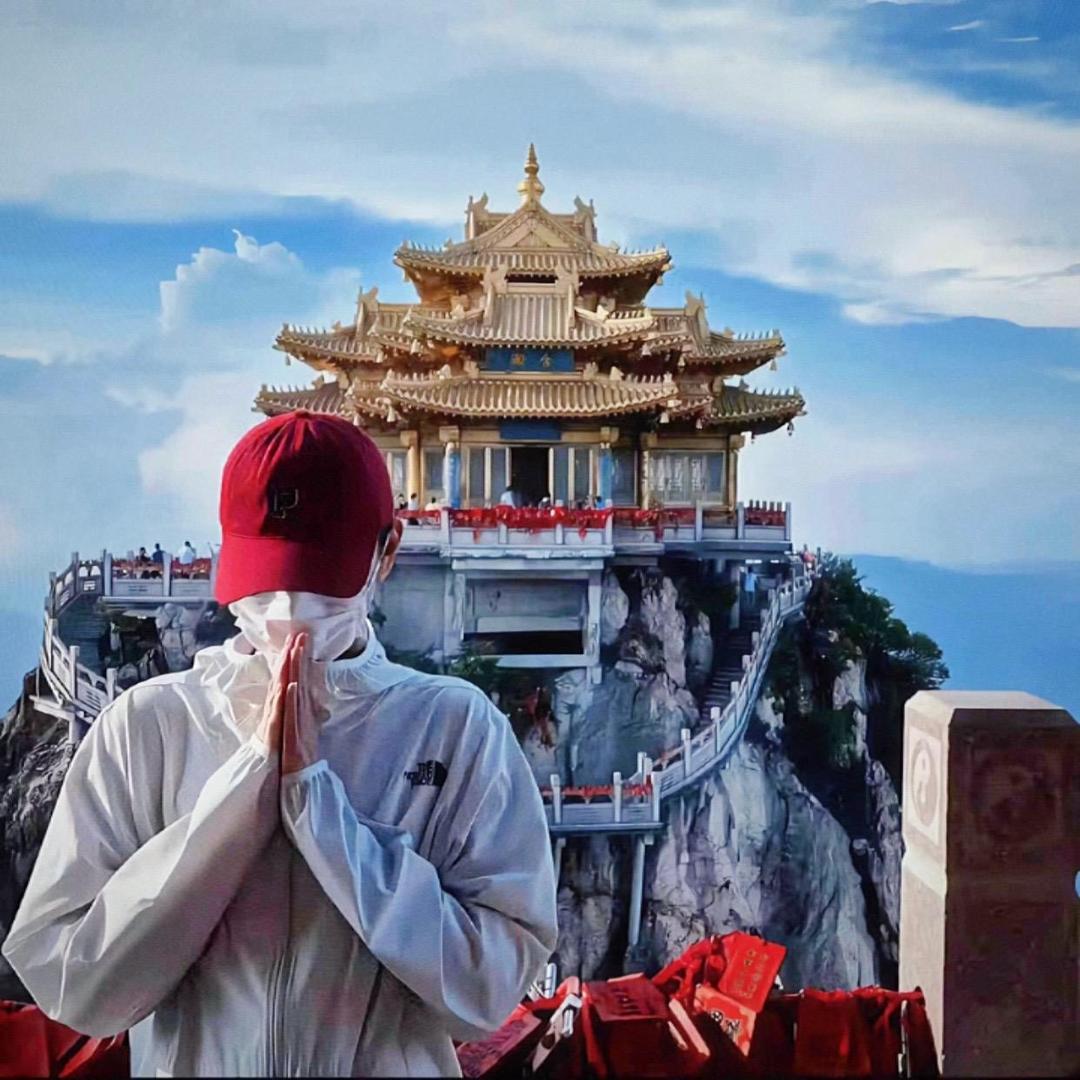 高能英雄 · 书晧