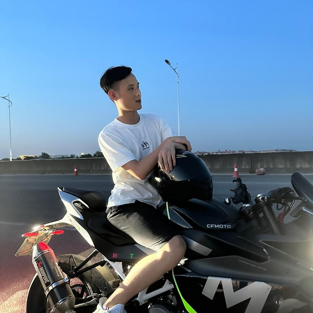 奥德标海钓船长