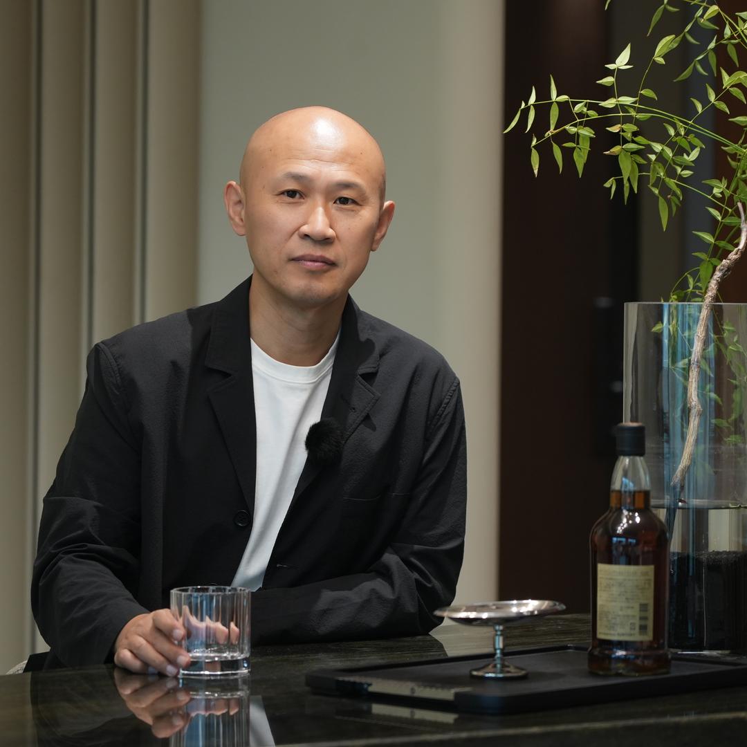 房报老张