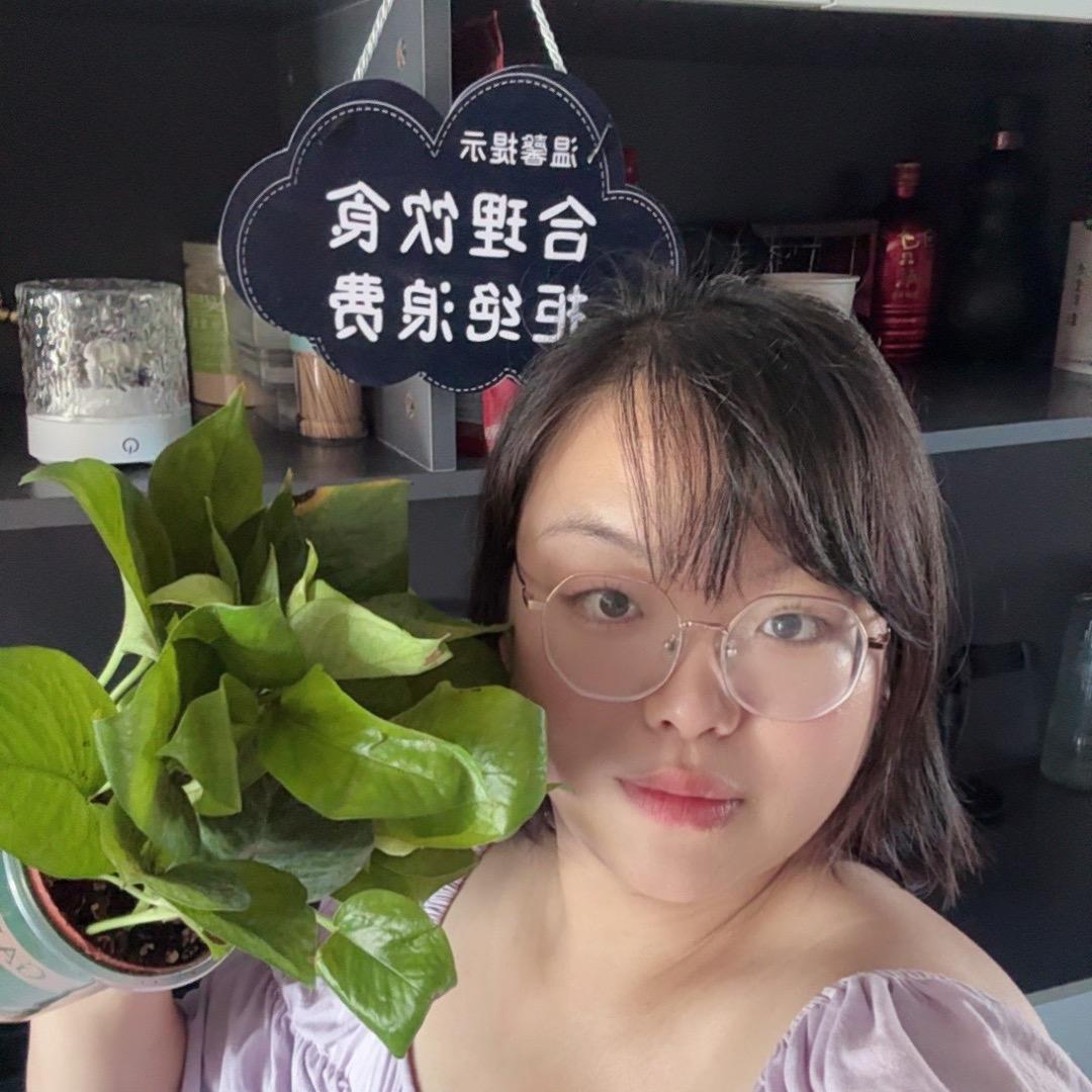 大妞吃喝玩乐