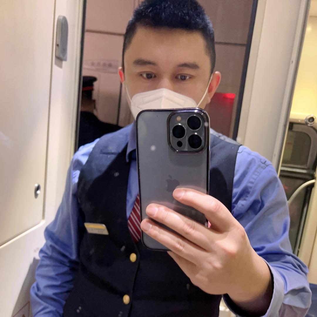 亮哥哥