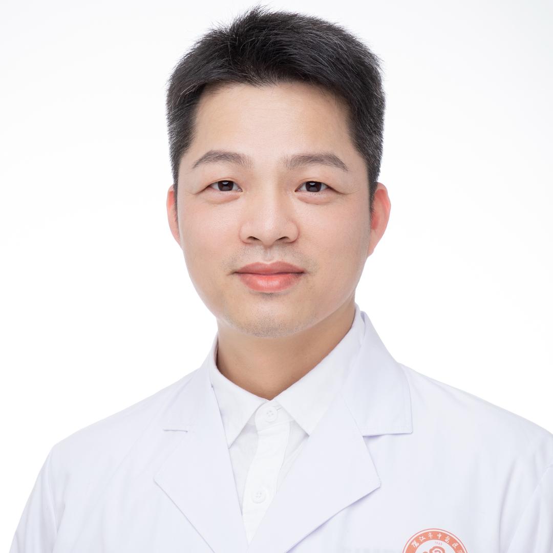 骨科主任医师陈大乐
