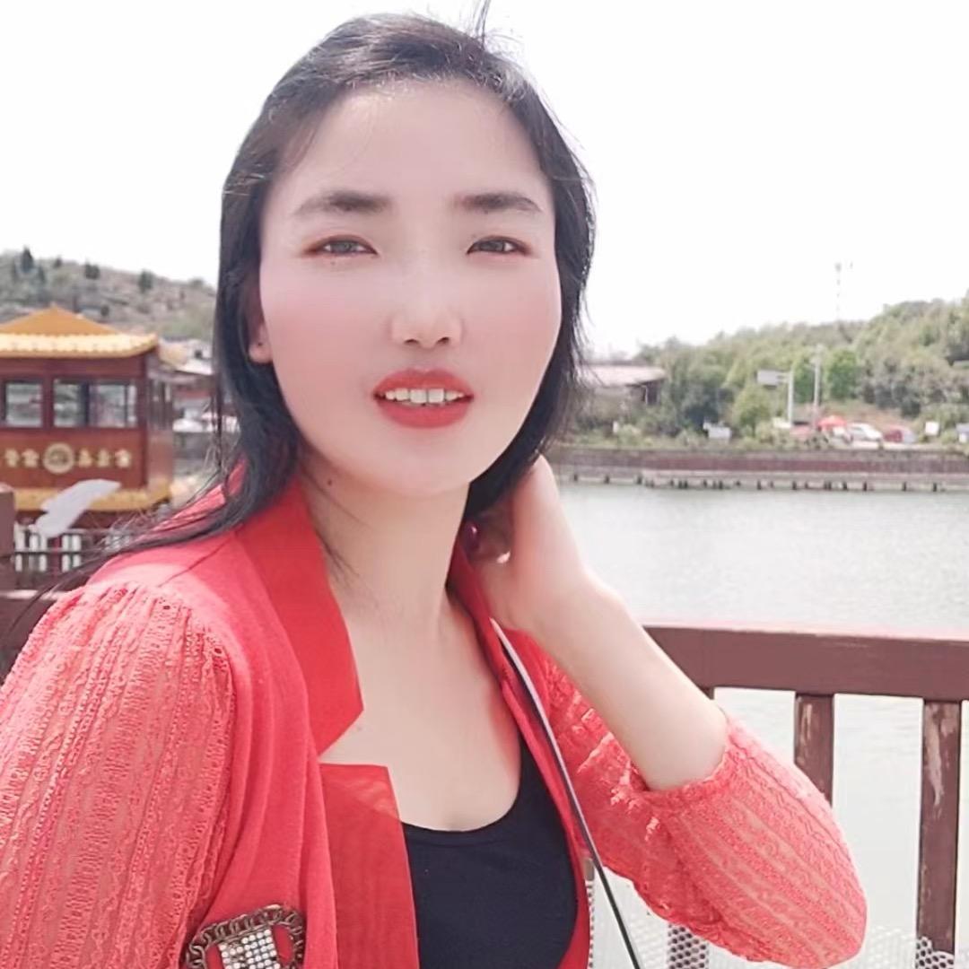 淡淡的云