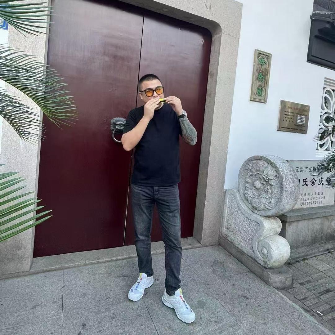 佬伍