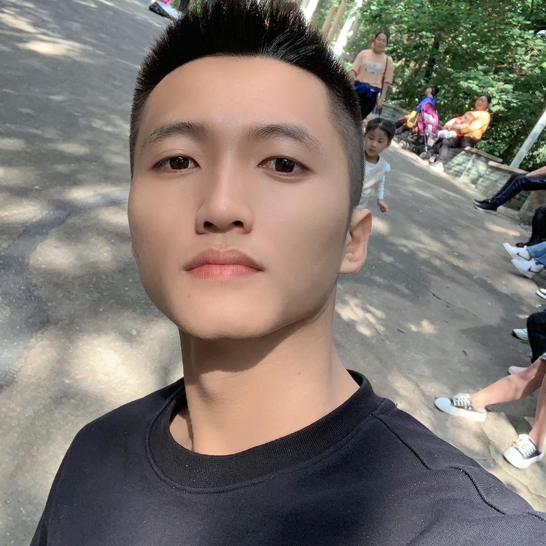 东莞下桥水果批发市场。