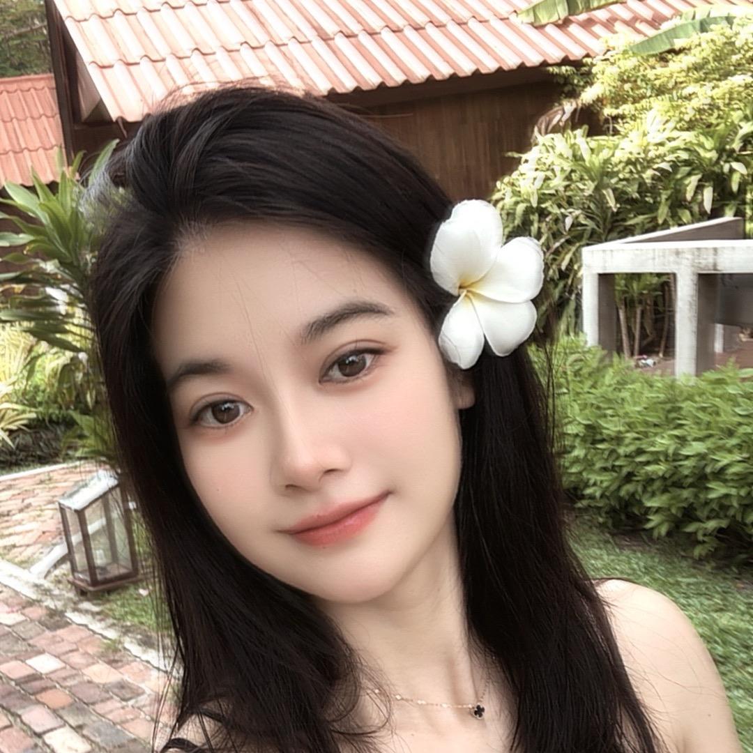 请叫我女王吧🦋