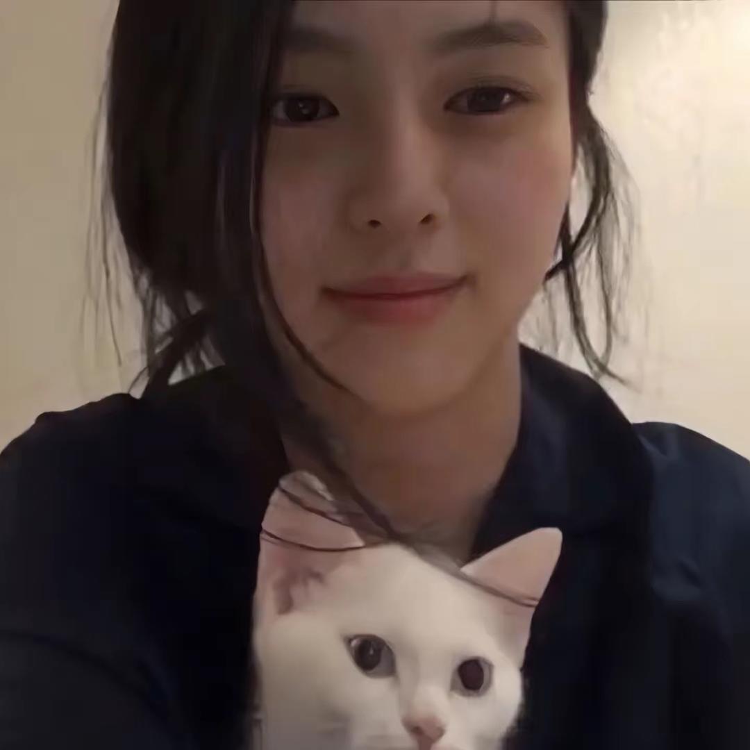 墨.