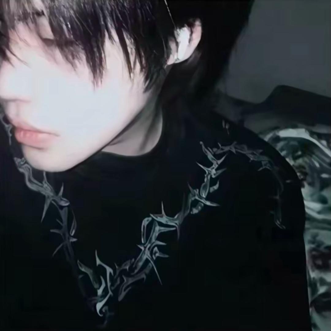 泪痕布丁_