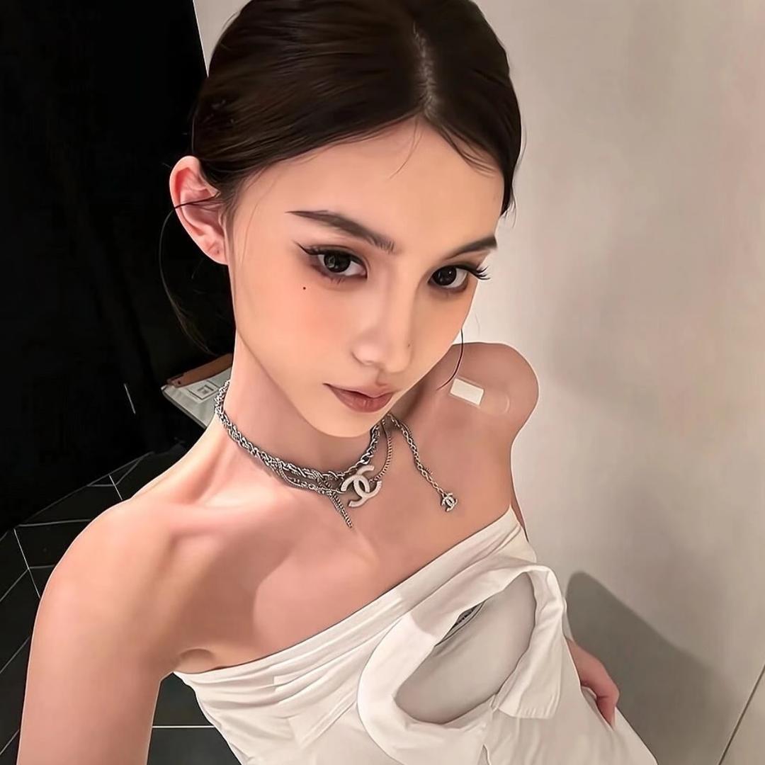 &