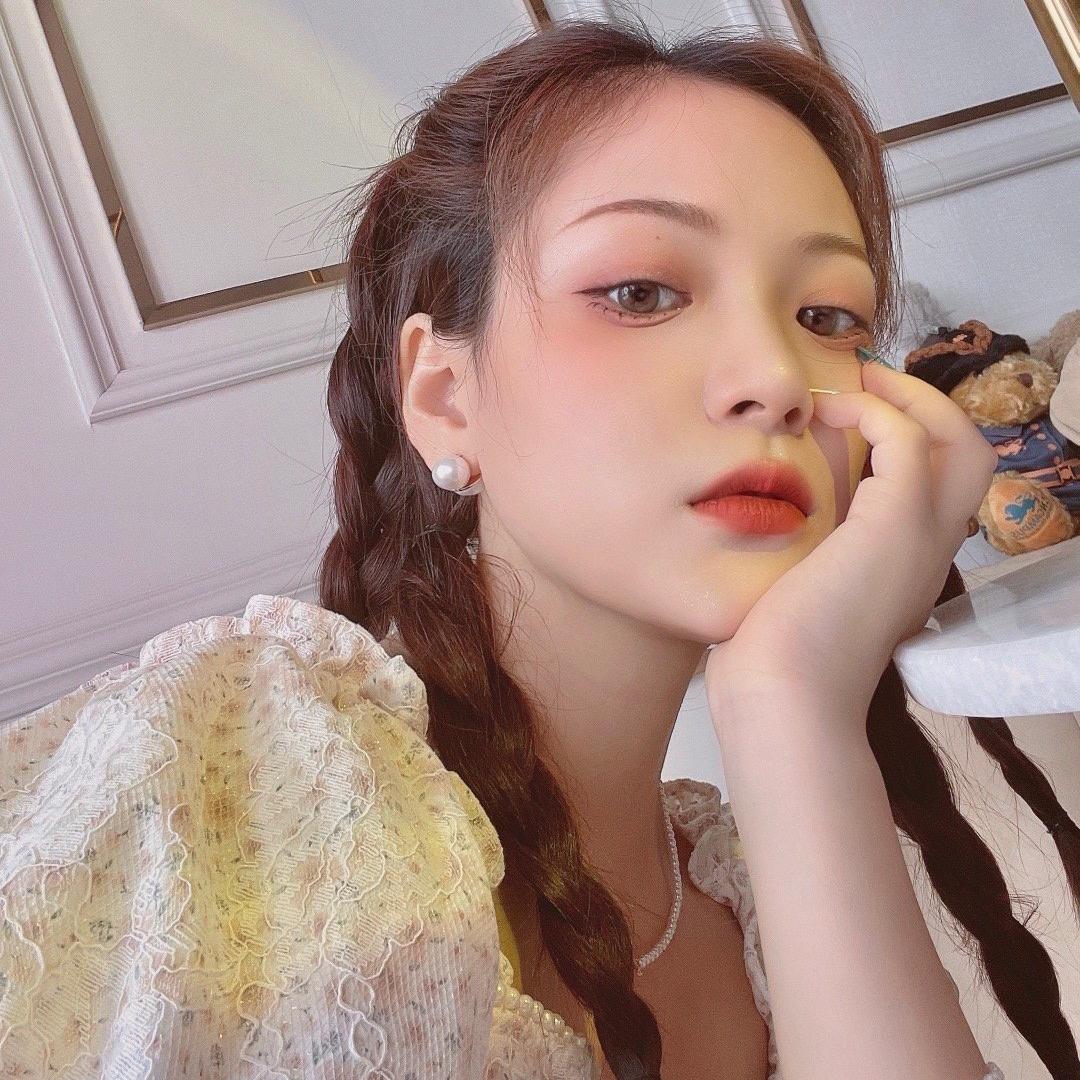 桢桢子ZHEN