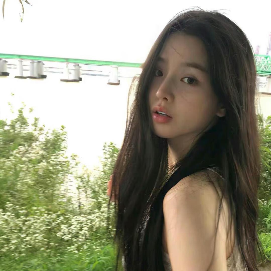 菜的睡不醒.