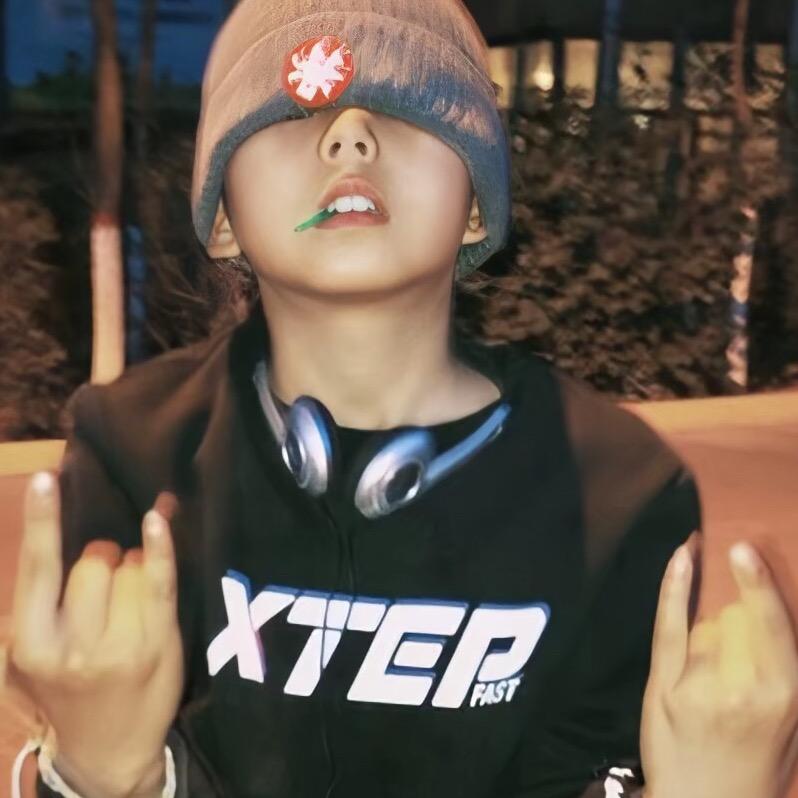 XKT.