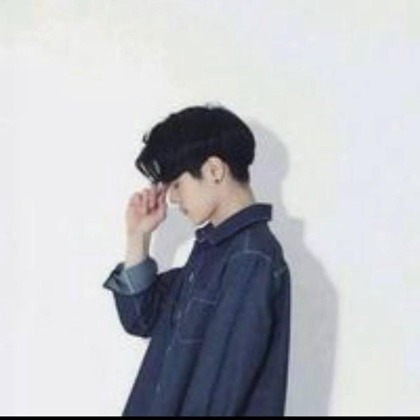 🙈小赵朋友叹气