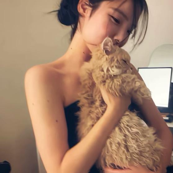 杨千嬅.