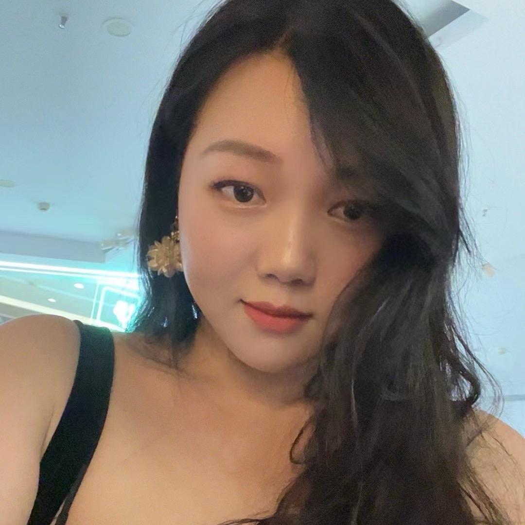 开心的阿邱