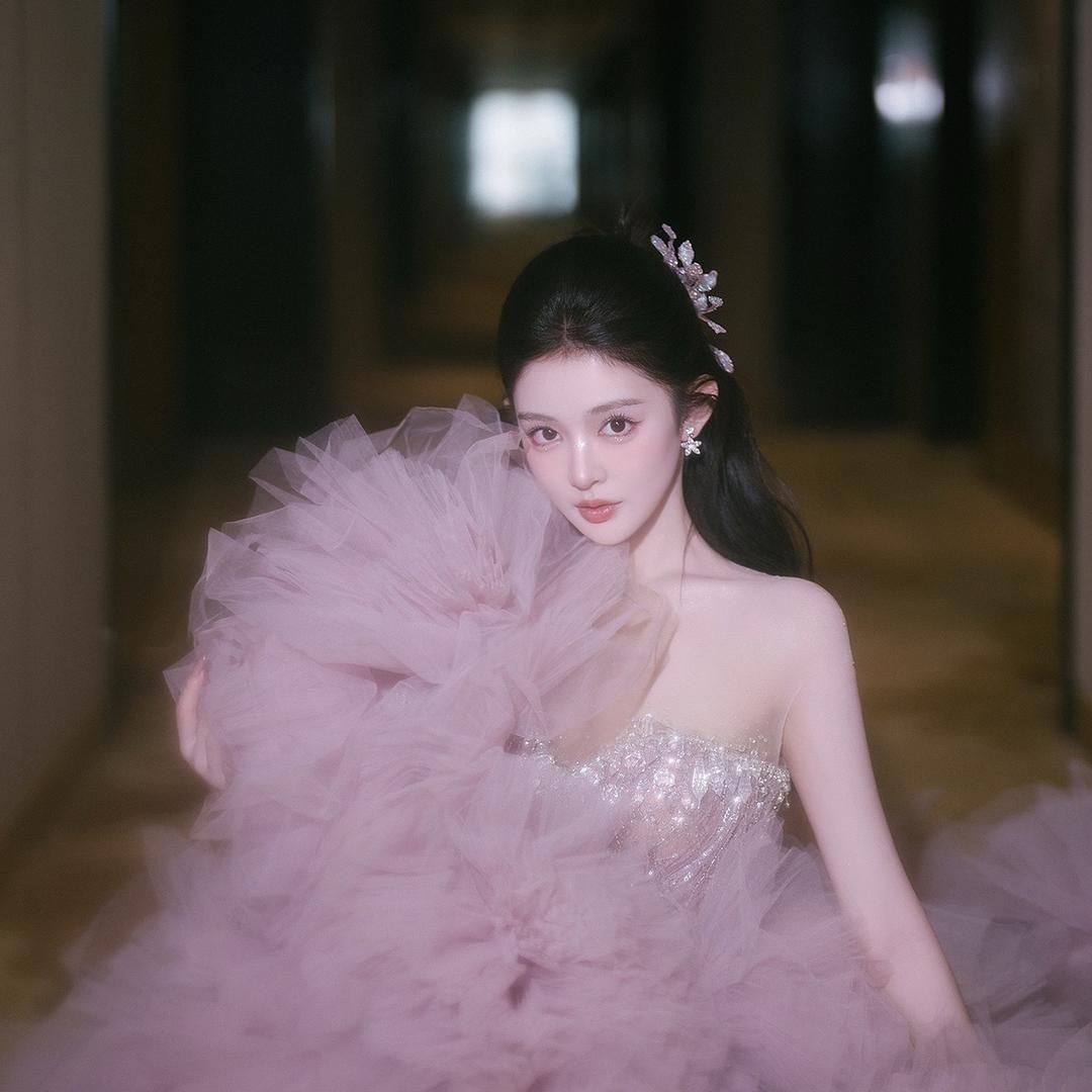 聊城化妆师邹邹