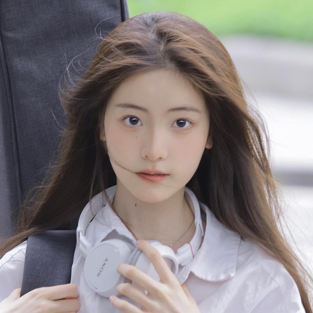 曾靖灵