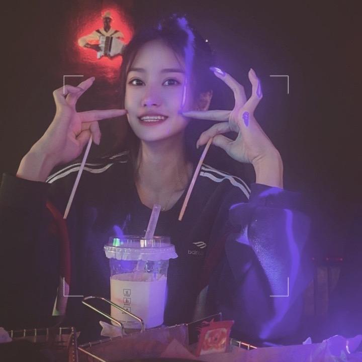 零零.