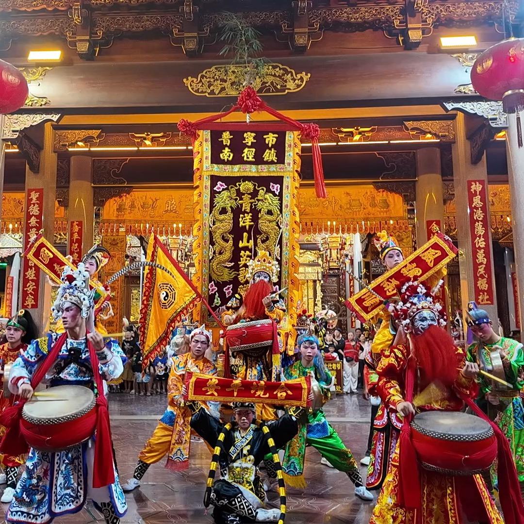 青洋山英歌队（领队）