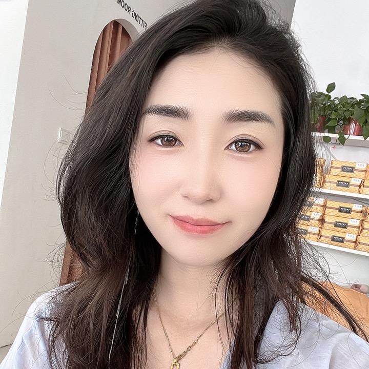 @小娟不脱妆粉底液