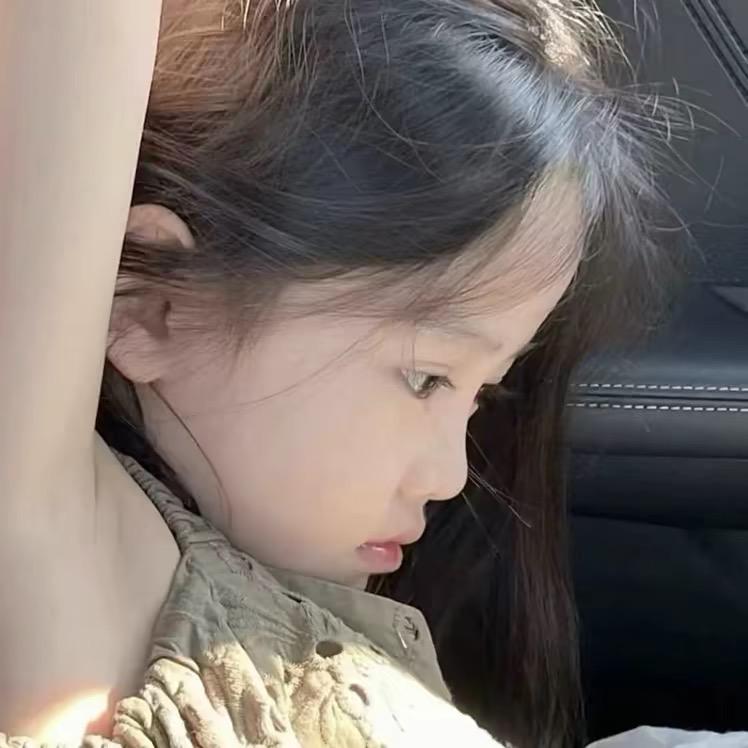 ㅤ  ㅤ
