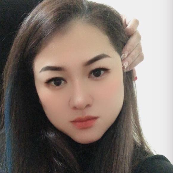 妃语飘摇