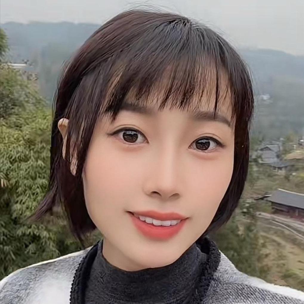 大十字蜘蛛王  杨丽