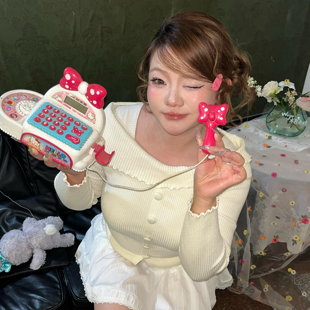 蟹老板是个化妆师💓