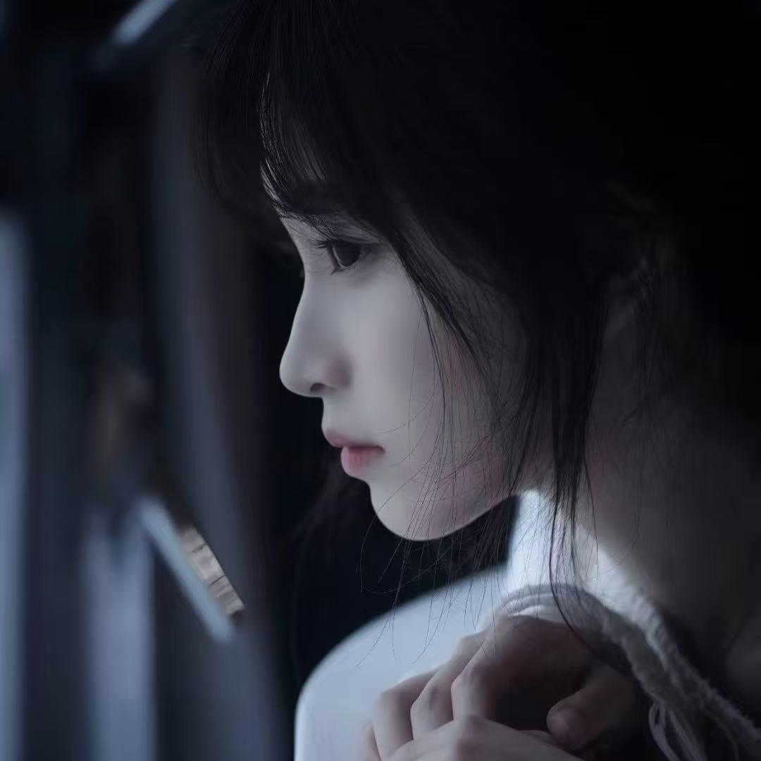 晚睡晴一✨