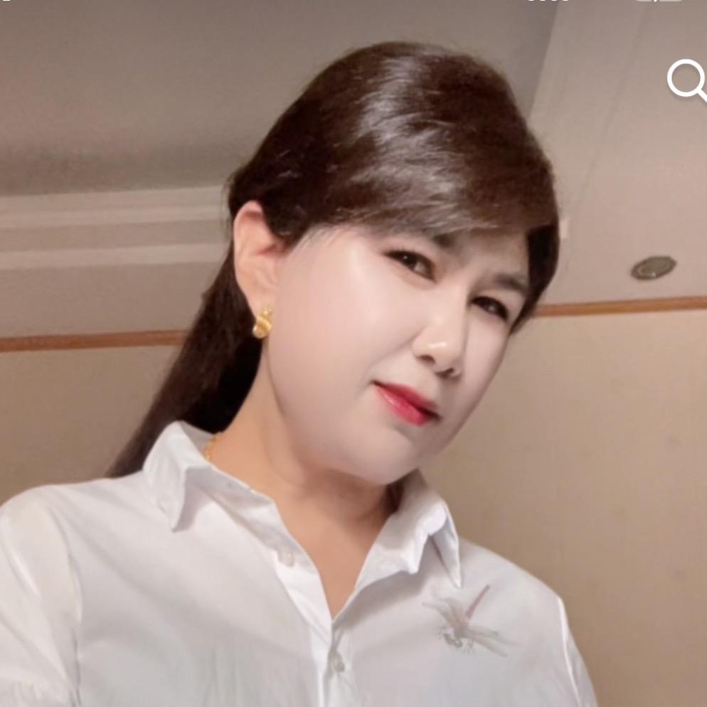 蔚蓝雅云