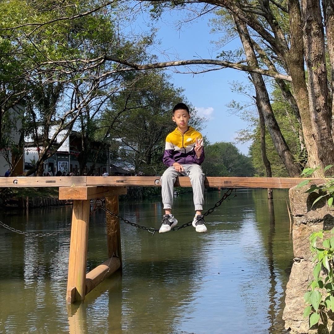 小辰同学