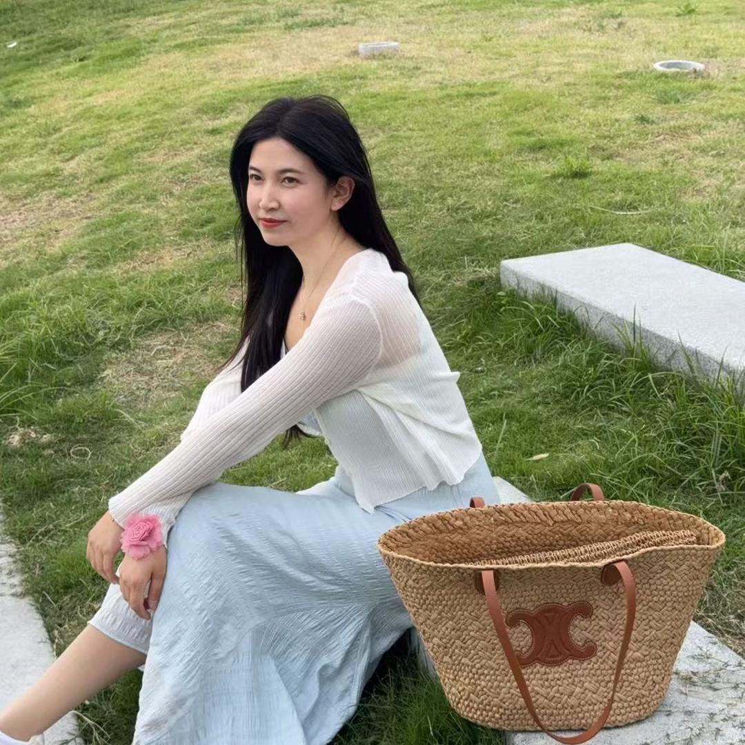 一藤一木家草编包包