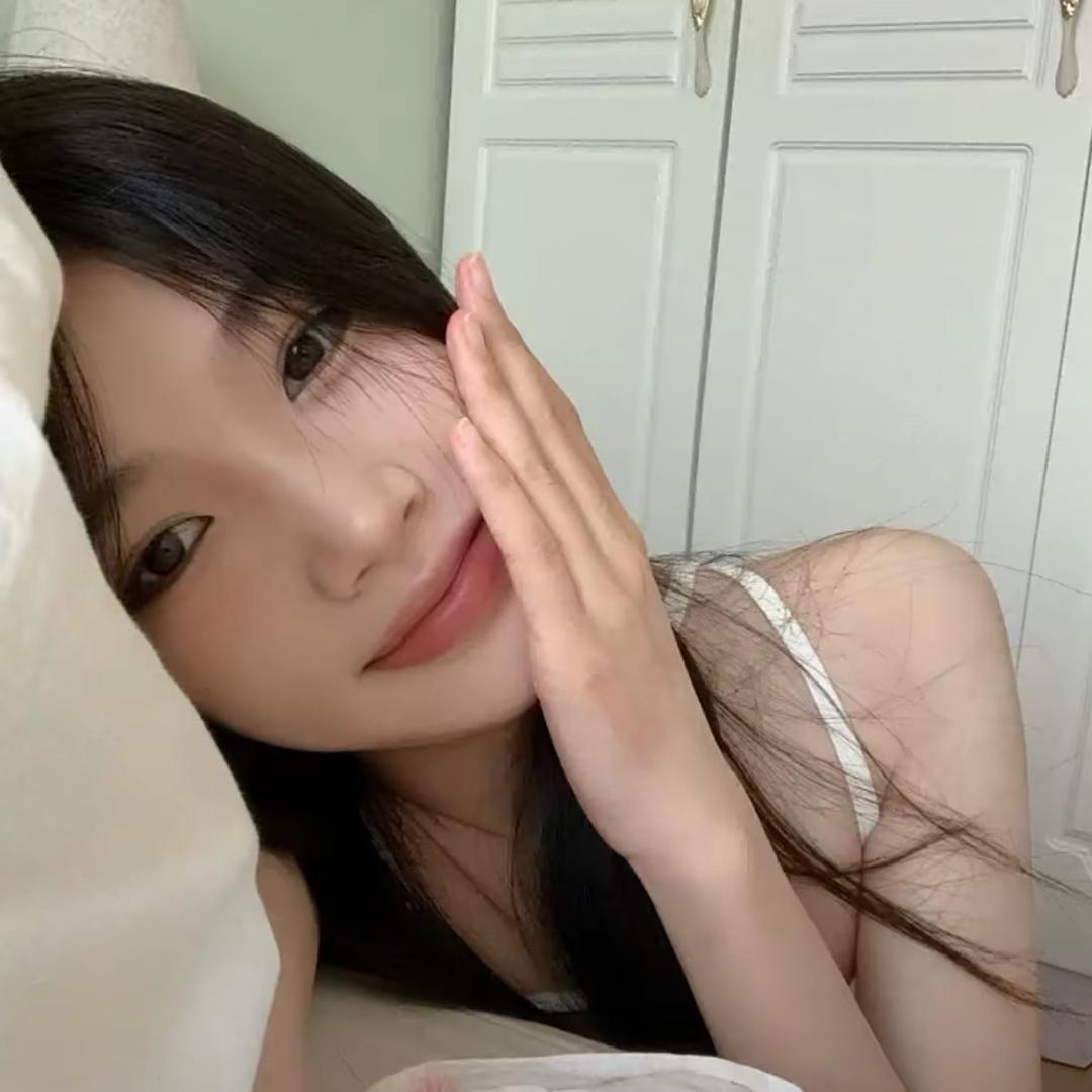 小也.