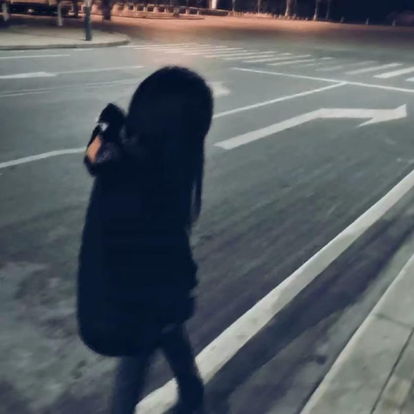 少了些许呆萌