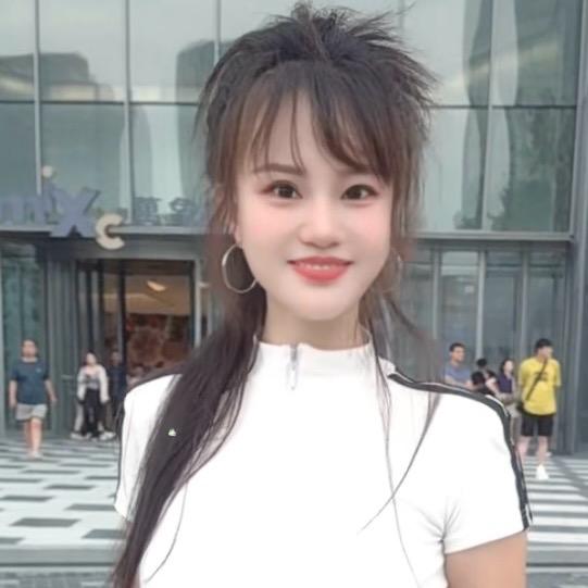 小啊芳（努力）